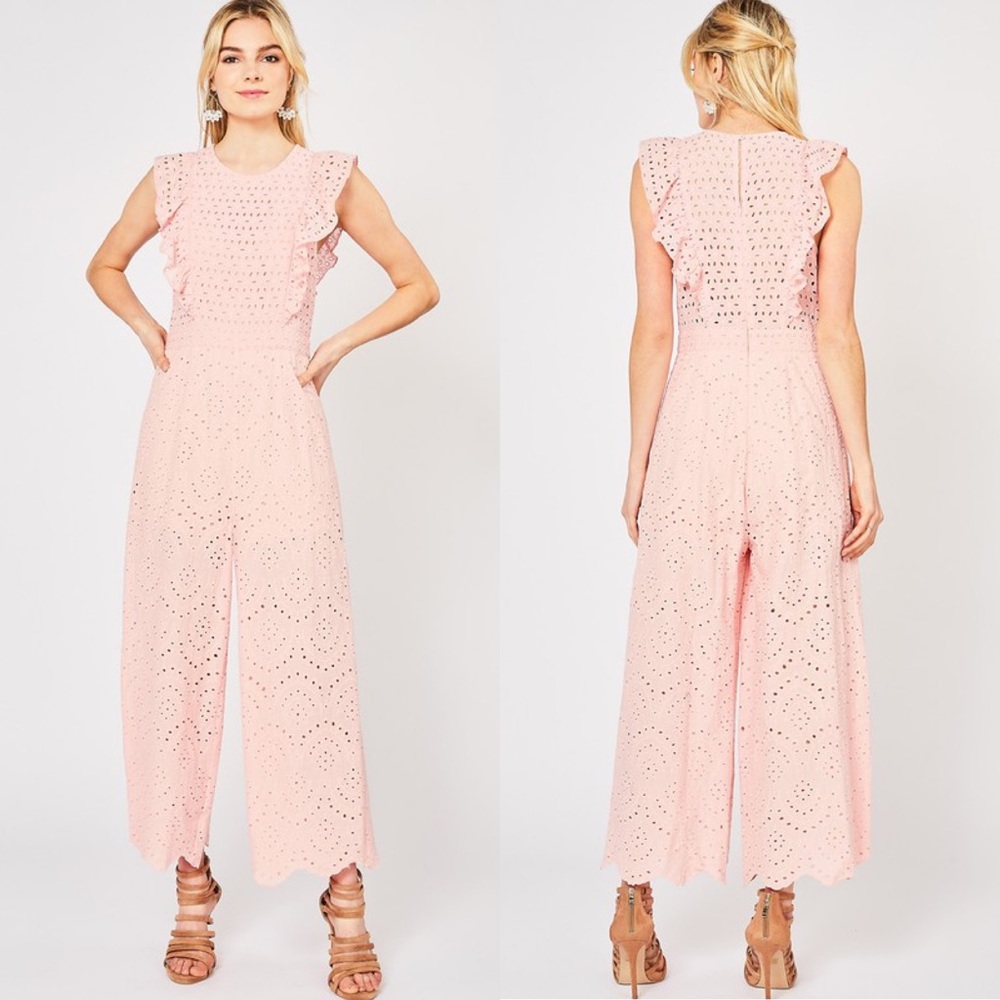Super cute for church, a wedding or date night!